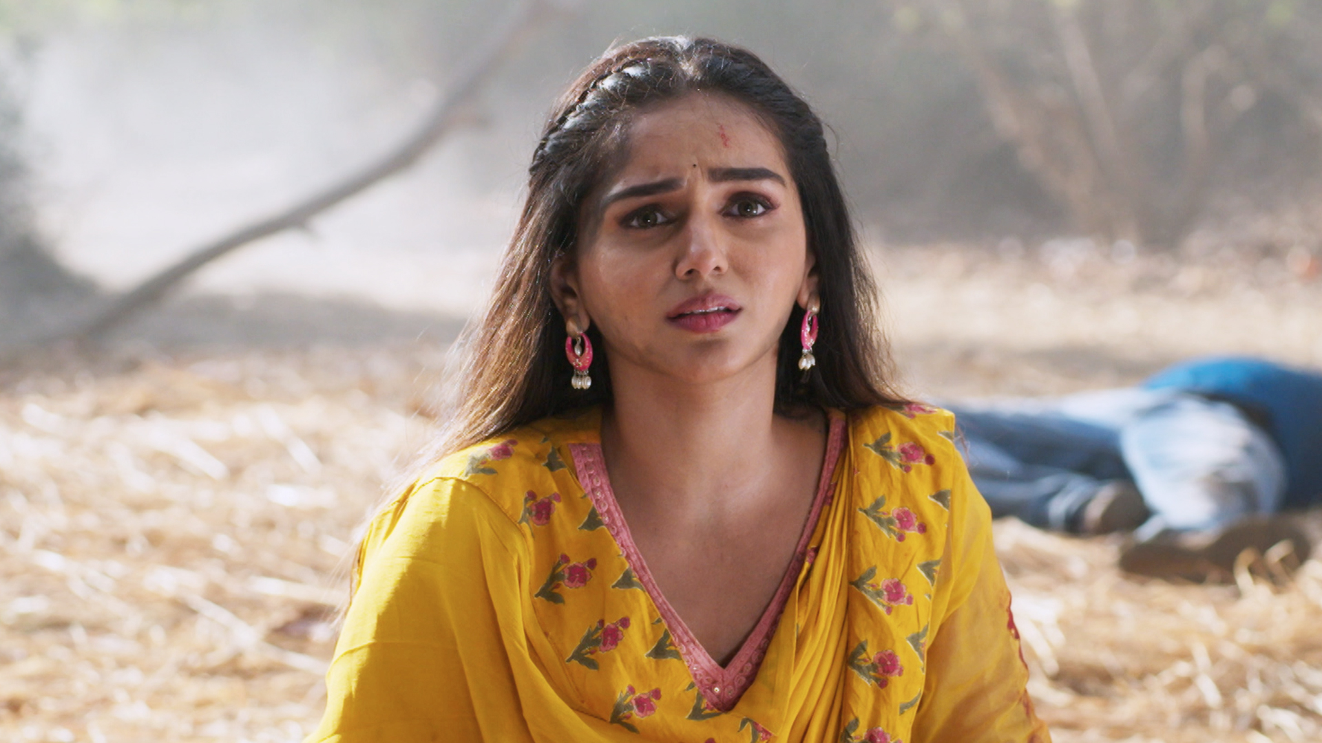 Watch Dabangii Mulgii aayi re aayi Episode no. 103 TV Series Online - Arya's Guardian Angel - Sony LIV