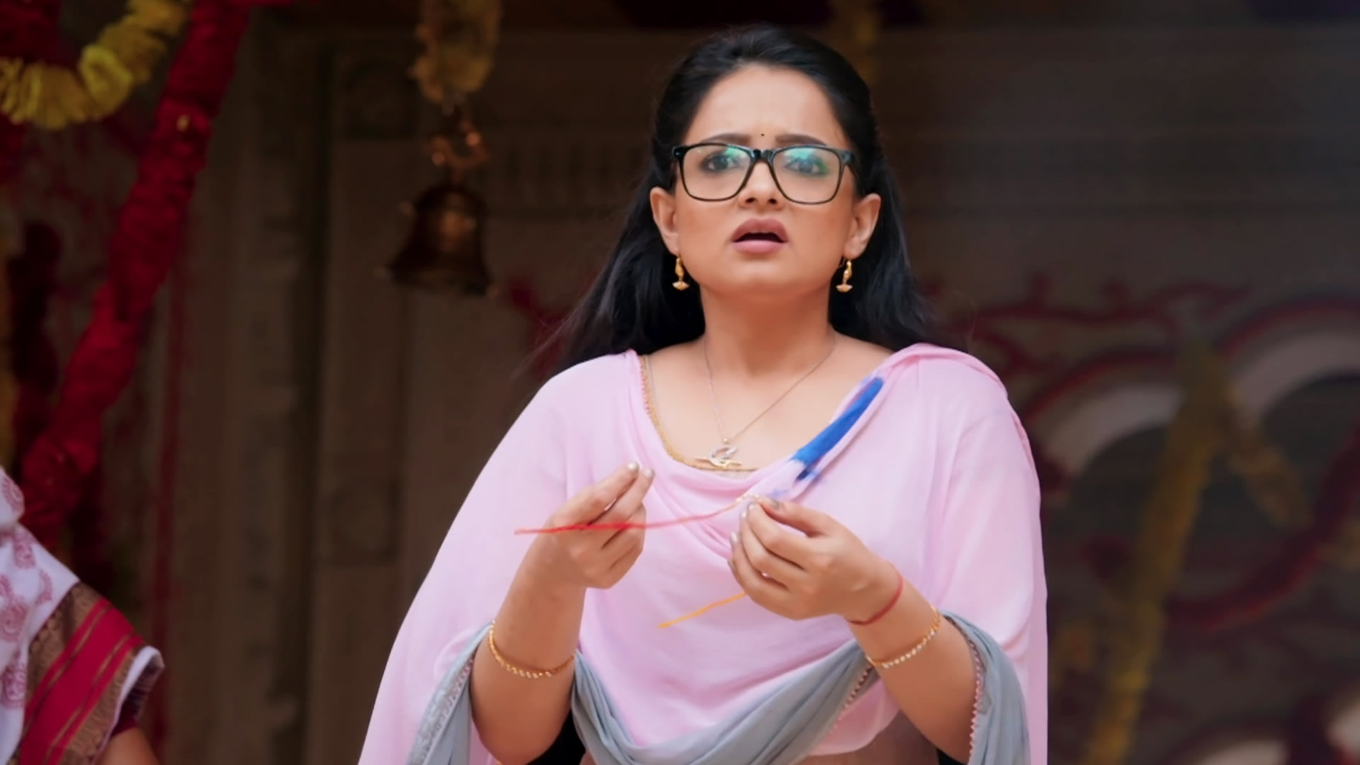 Stream Will Gopika Meet Meethila? Season 1 Episode 3 – Will Gopika Meet  Meethila? on Hotstar